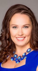 A photo of Laura Pennington, a freelance SEO writer